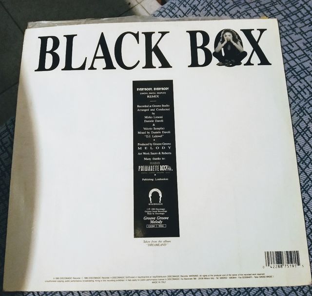 Vinilo BLACK BOX