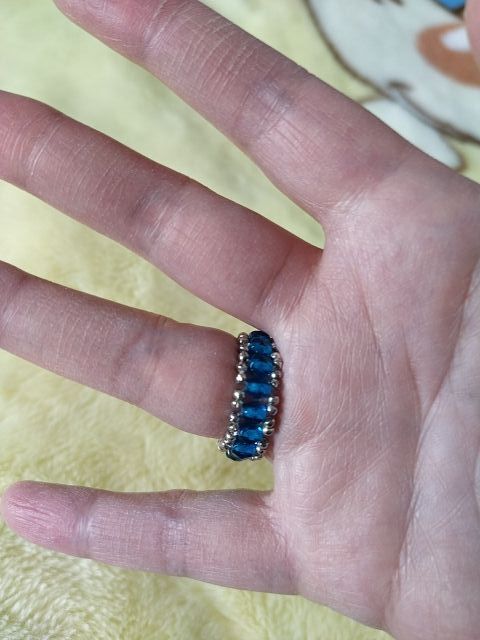 Anillo y pendientes cristales Swarovski