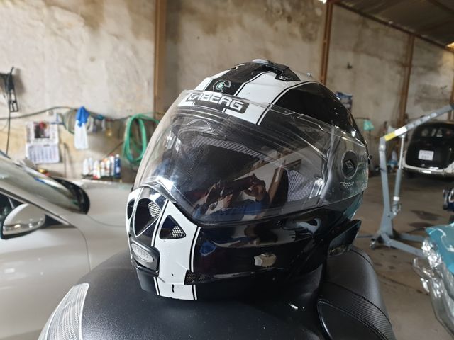 Cascos shack  y cascos Caberg