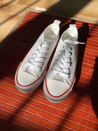 converse blancas primark