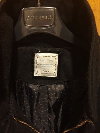 Chaqueta trenca Green Coast mujer de segunda mano por 5 EUR en Valencia en  WALLAPOP