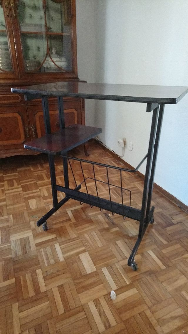 Mesa de televisión