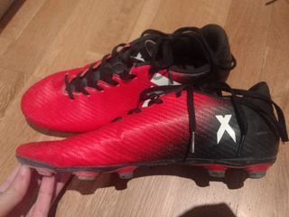 zapatillas adidas tacos futbol