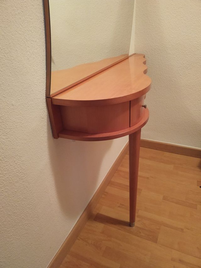 Mueble entrada + espejo de segunda mano por 55 € en Cartagena en WALLAPOP