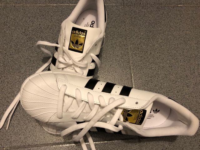 Adidas SuperStar