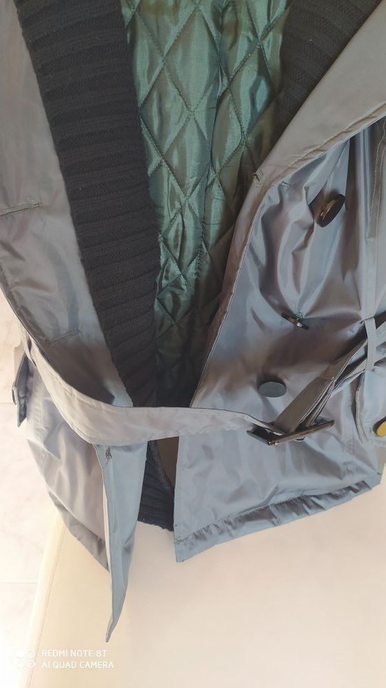 CAZADORA Combinada VERDE Y NEGRO