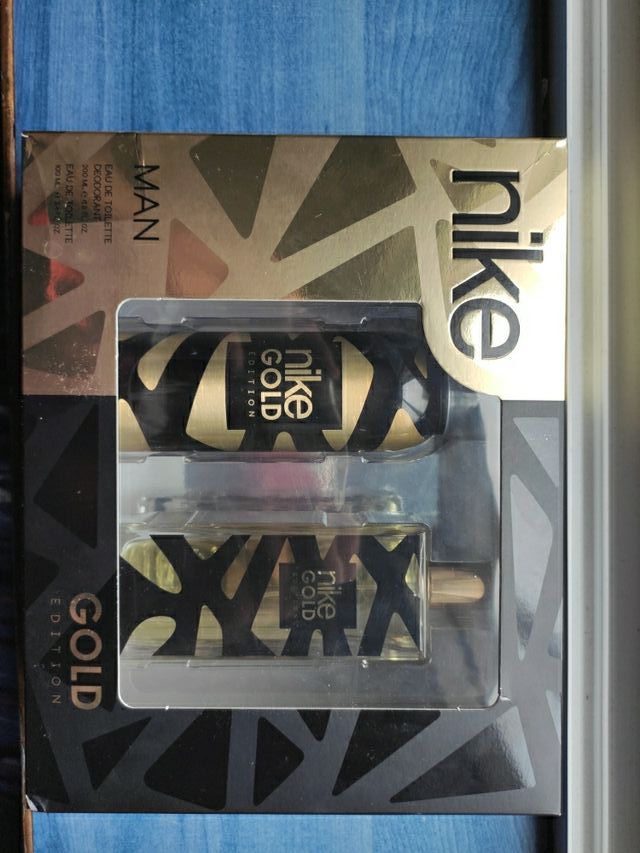 esclavo Estrecho parilla Colonia Nike gold Edition de segunda mano por 10 € en Valladolid en WALLAPOP esclavo Estrecho parilla Colonia Nike gold Edition de segunda mano por 10 € en Valladolid en WALLAPOP