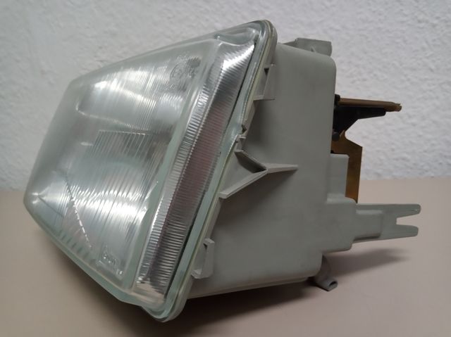 Faro delantero izquierdo Renault 21 Nevada
