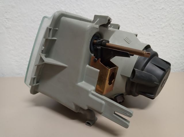 Faro delantero izquierdo Renault 21 Nevada