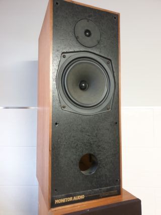 monitor audio r352