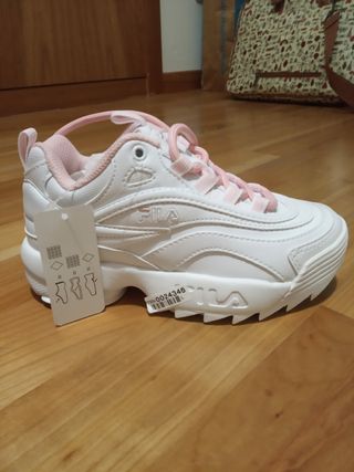 deportivas fila niña baratas