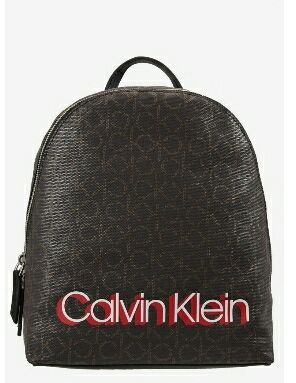 NUEVA mochila CALVIN KLEIN ORIGINAL de segunda mano por 64,95 EUR en El  Medano en WALLAPOP