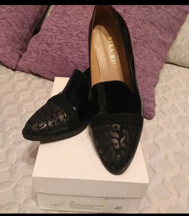 ZAPATOS NUEVOS, SIN ESTRENAR