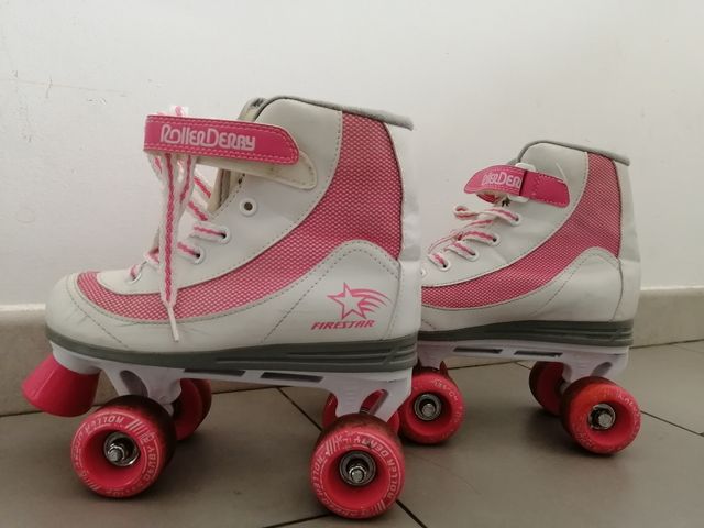Patines niña talla 4  marca Roller Derby fire star