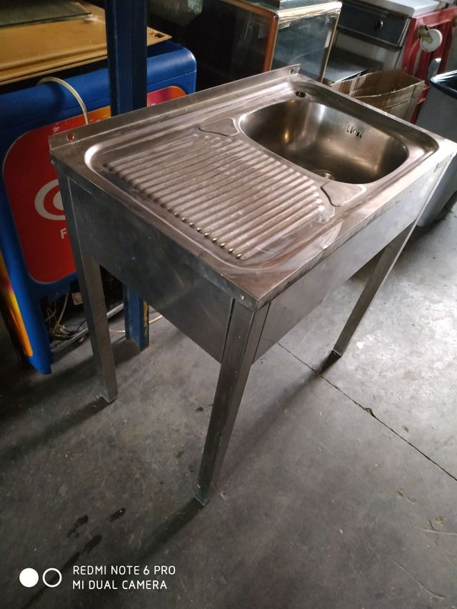 Mueble fregadero acero de segunda mano por 250 € en Mairena del Alcor