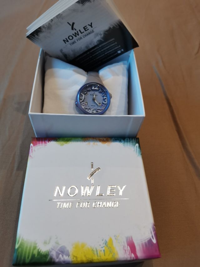 Reloj nowley