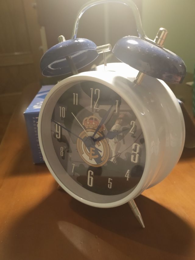 Reloj despertador del Real Madrid.