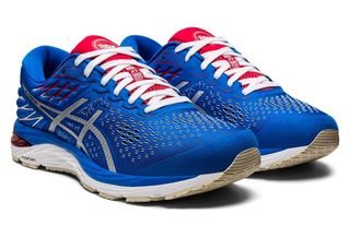asics cumulus 42