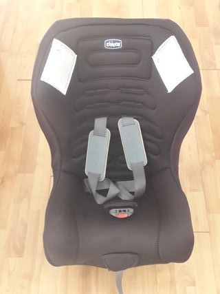 Silla de coche Grupo 1 con isofix de segunda mano en la Silla de coche Grupo 1 con isofix de segunda mano en la