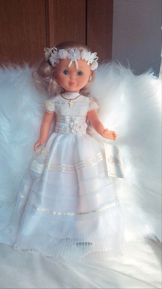 muñeca nancy comunion