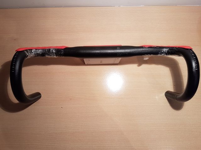 Manillar Bontrager Elite IsoZone VR-CF Carretera

