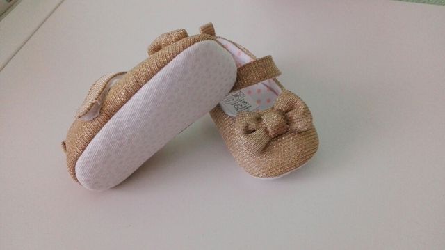Zapatos bebé