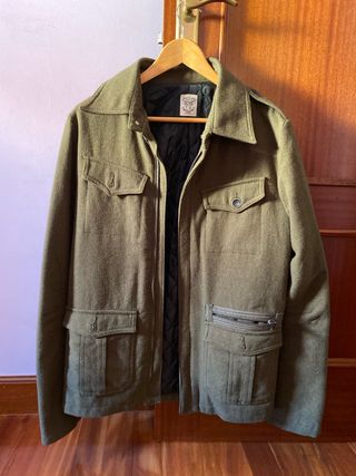Chaqueta hombre zara de segunda mano por 13 EUR en Kukullaga en WALLAPOP