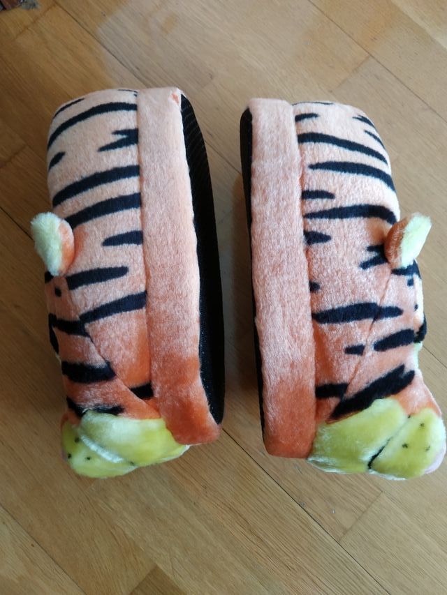 Zapatillas, n° 40-42