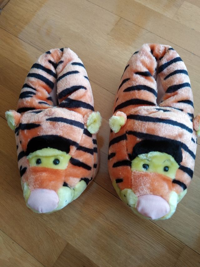 Zapatillas, n° 40-42