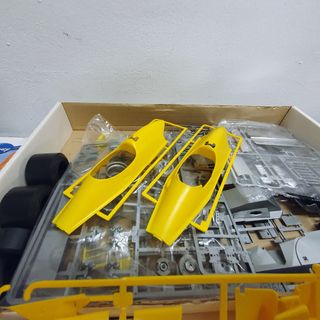 Maqueta Heller 1/12 Renault RE20/23 F1 second hand for 120 EUR in