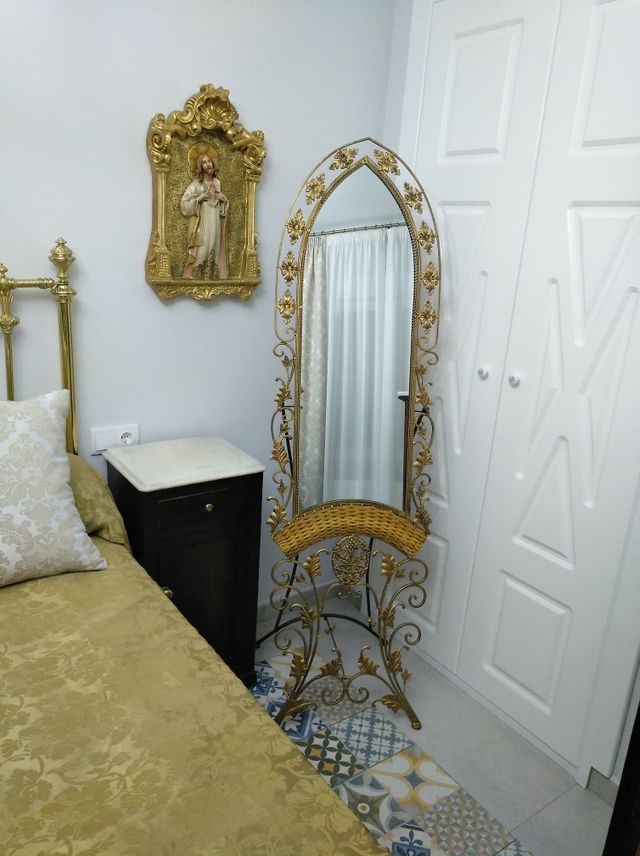 Precioso espejo.
