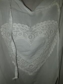 Camisa blanca tipo ibicenca de manga corta de algo