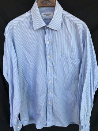 Camisa a rayas YVES SAINT LAURENT talla L de segunda mano por 25 EUR en  Alicante en WALLAPOP