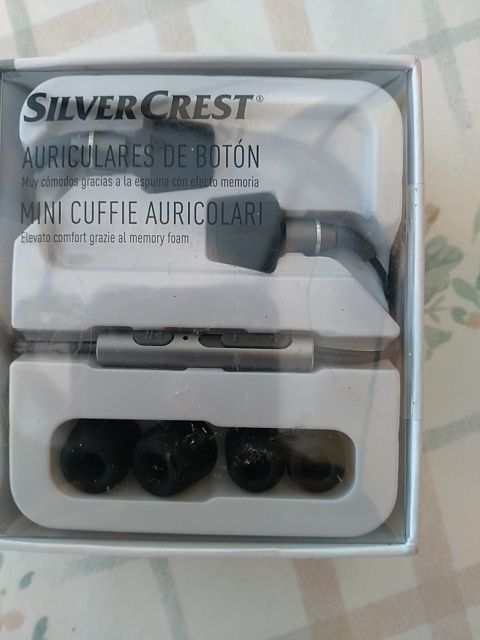 auriculares de botón