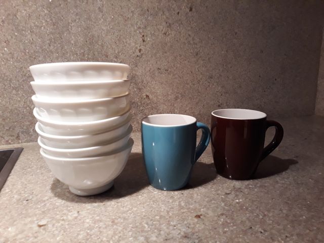 Tazas y platillos