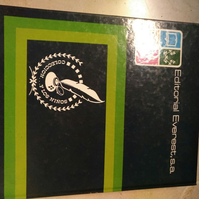 Rosalia Castro y los niños editorial everest