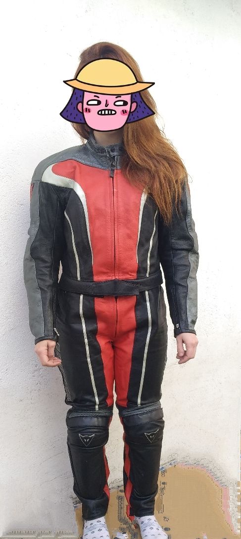 Traje cuero Dainese moto chica T38 regalo guantes