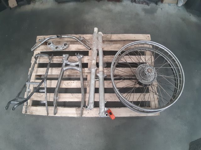 Ultrasonidos & Chorreo por arena piezas pequeñas