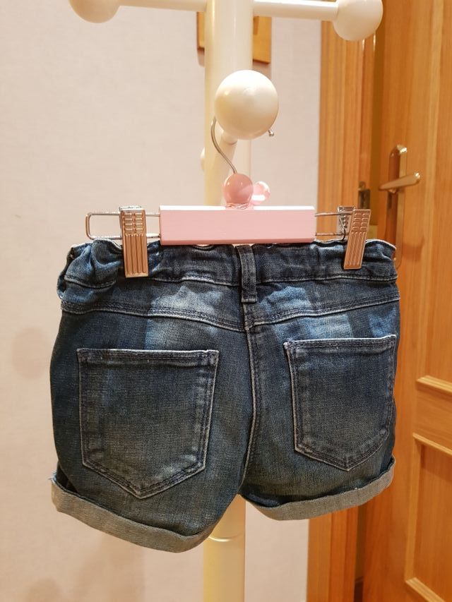 CONJUNTO Y POLO TALLA 4 AÑOS