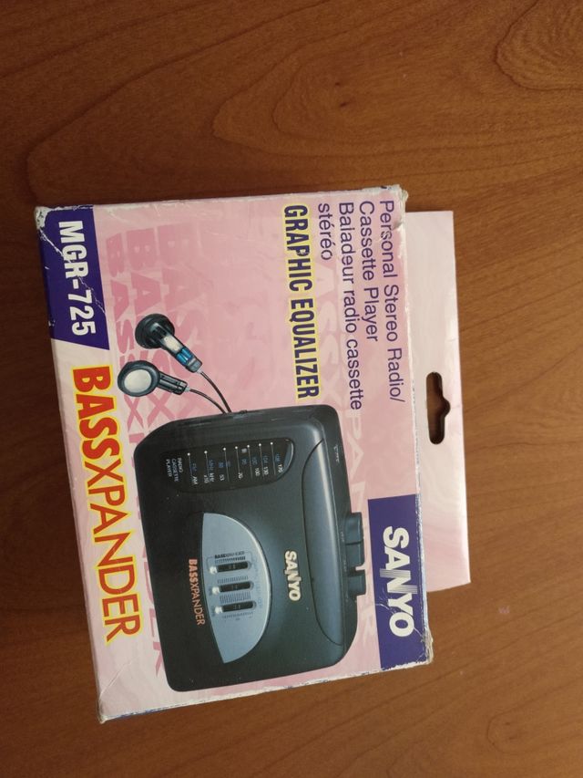 Walkman Sanyo Bassxpander MGR-725