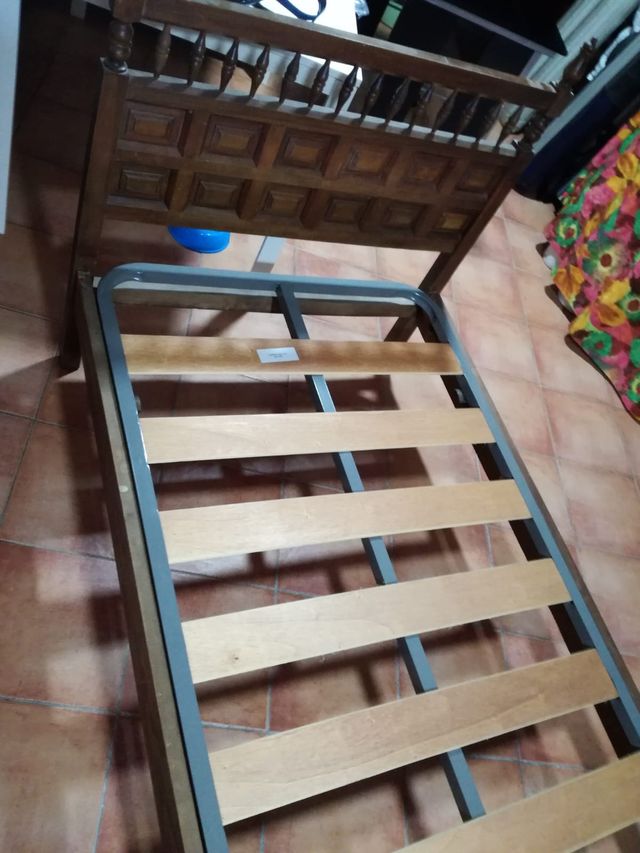 Cama madera castellana