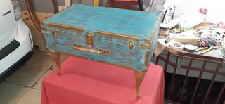 Mesa maleta antigua vintage de segunda mano por 200 EUR en Madrid en  WALLAPOP