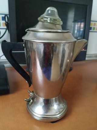 Cafetera eléctrica antigua años 50 de segunda mano por 10 Cafetera eléctrica antigua años 50 de segunda mano por 10