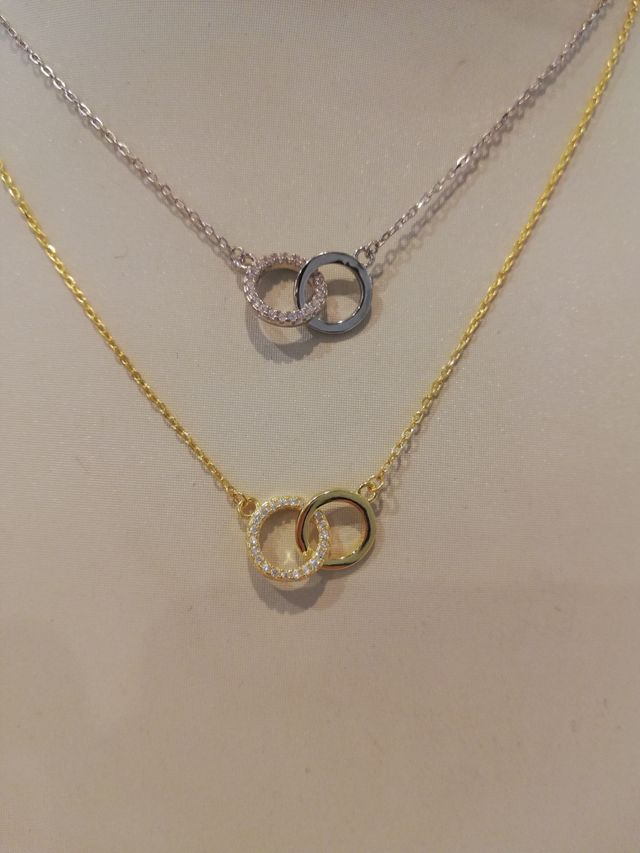 Collar doble aro en plata  rodiada y circonitas
