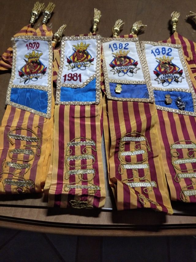 FALLAS VALENCIA. Bandas antiguas de fallera.