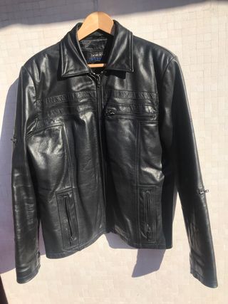 Chaqueta de cuero búfalo de segunda mano por 50 € en Durango Chaqueta de cuero (hombre) de segunda mano por 50 € en
