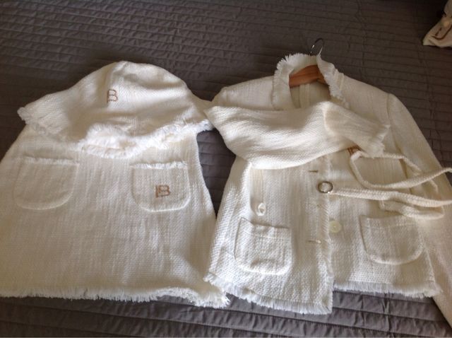 Traje de niña talla 6-8 Laura Biagiotti