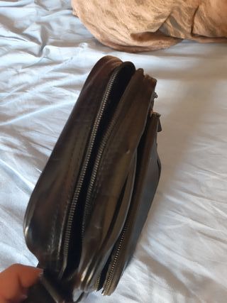 bandolera nike negra