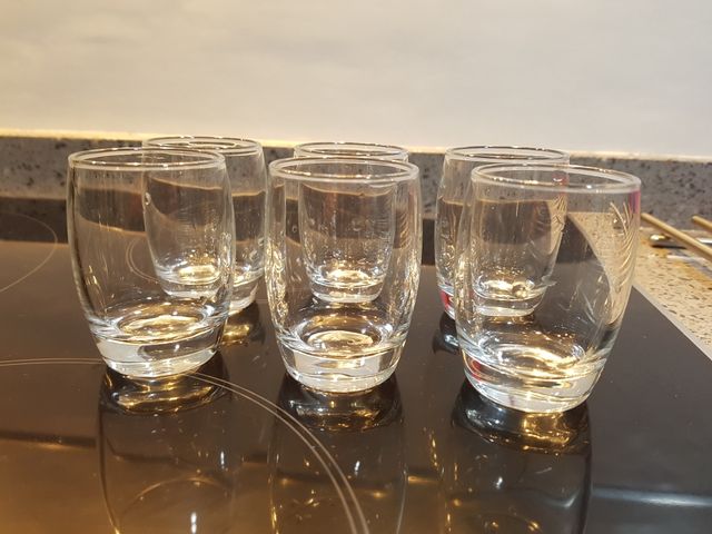 6 Vasos de chupito. Alto 6.5 cm