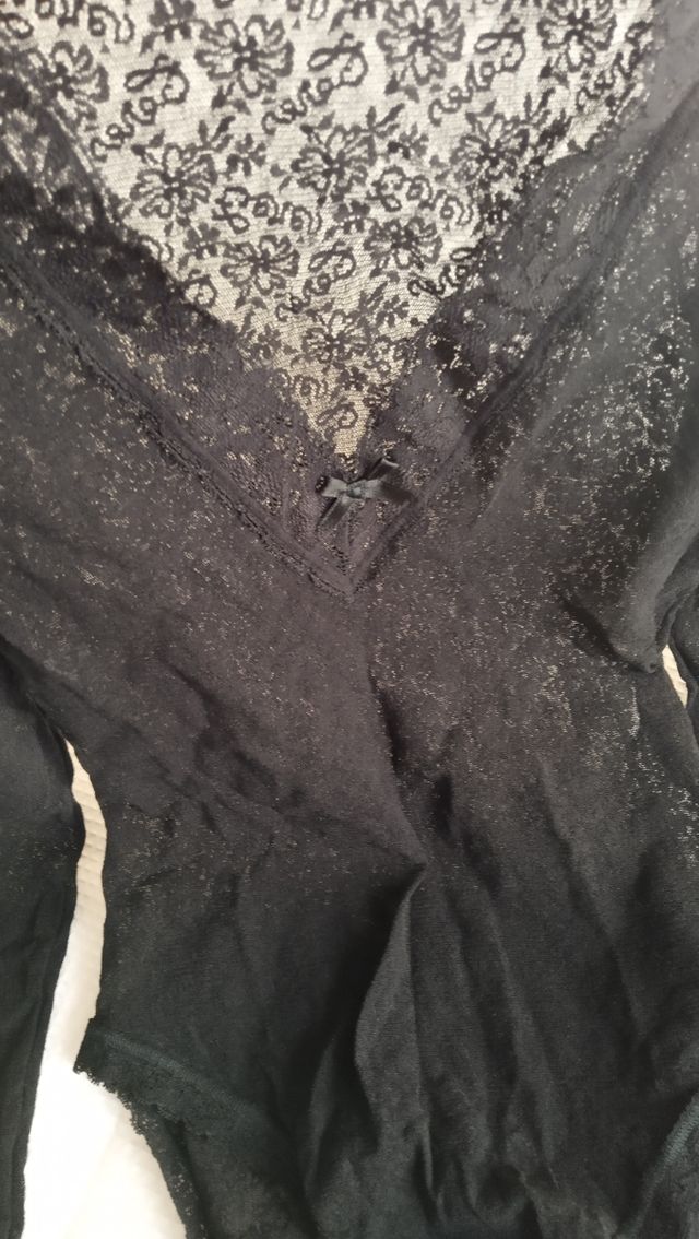 Lencería. Body encaje negro